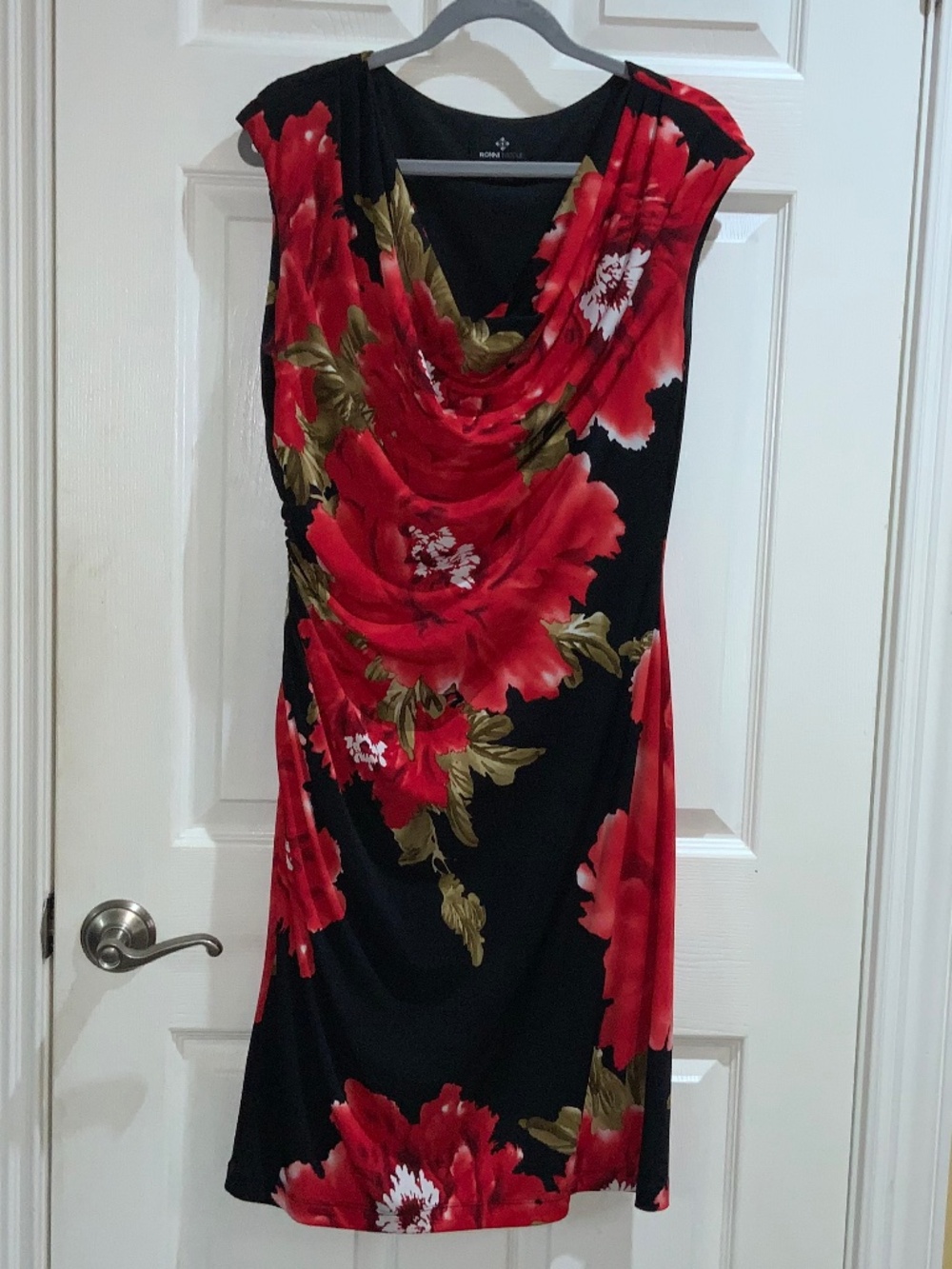 Ronni Nicole floral drape front black red dress Sz 12 cap sleeve lined stretch